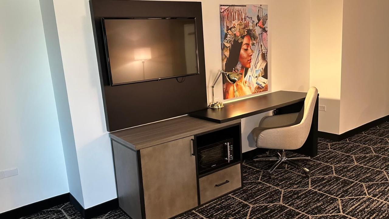 La Quinta By Wyndham Chicago O'Hare Airport Hotel Rosemont Bagian luar foto